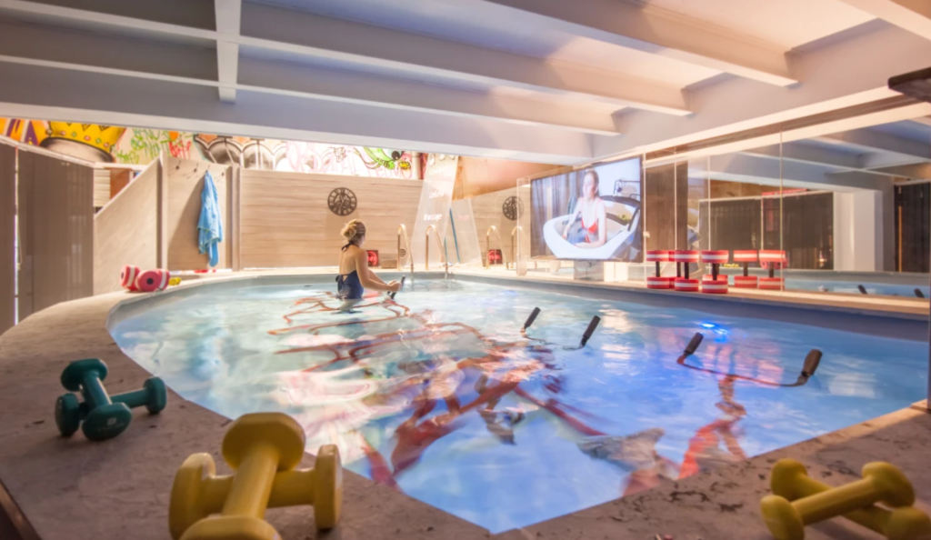 Bronzage uv Cagnes-sur-mer piscine